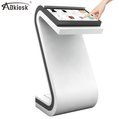 22 Inch Semua Dalam Satu Sentuhan Inframerah Digital Signage Capacitive 60HZ