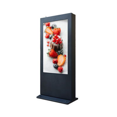 Versi USB Outdoor Digital Advertising Display Screens Board Totem 55 inci IP65 tahan debu